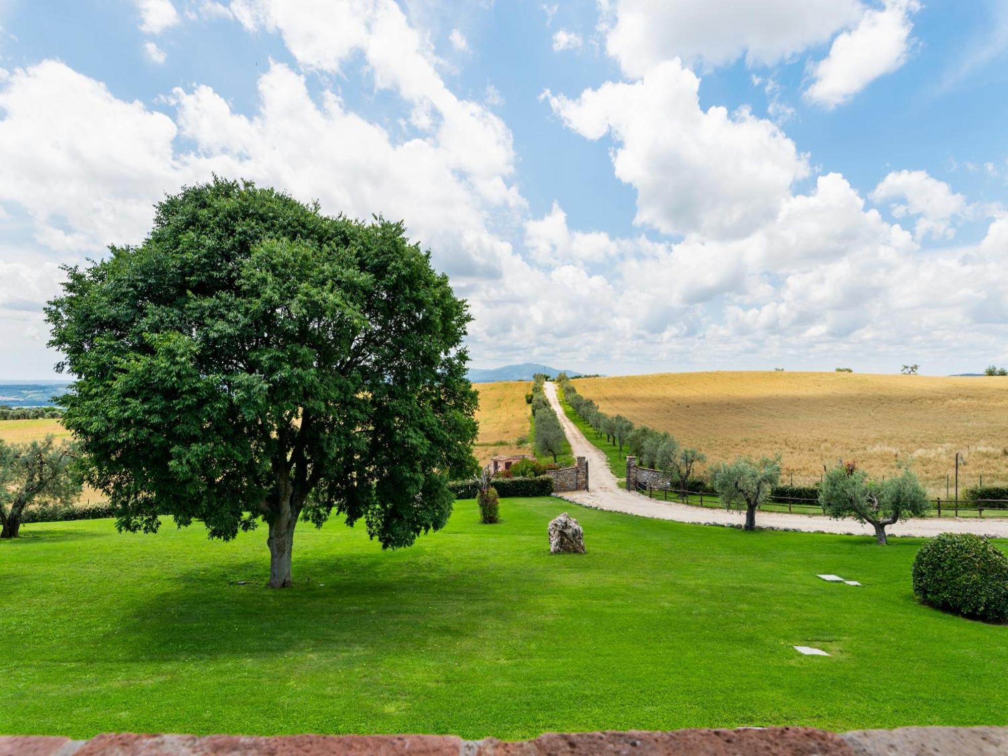 Elegant Apartment Only 1 Hour From Rome Narni Exterior photo